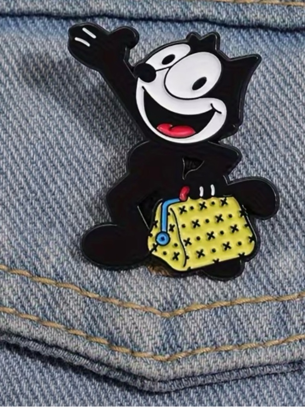 “Felix The Cat” and his magic Bag of Tricks. Feline Enameled Pin Zinc Alloy NWT